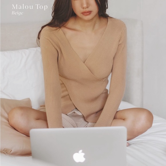 ANAIN Malou Top in Beige - Picture 6 of 6